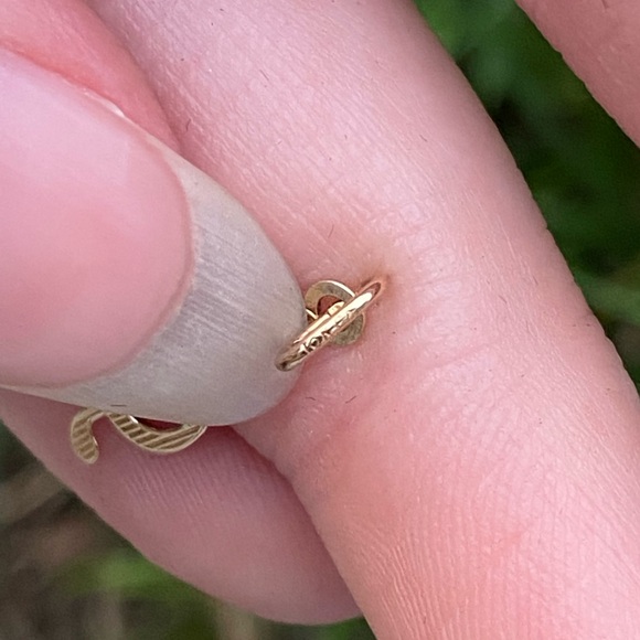 10k Gold Treble Clef Charm - Picture 4 of 6